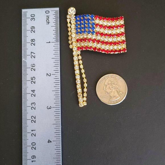 Vintage Red, White & Blue Rhinestone Flag Pin Brooch - Picture 3 of 6